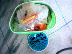 travel toys contents_02